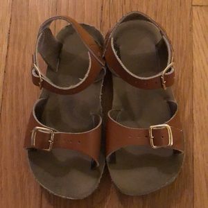 Saltwater Surfer Sandals Tan Size 10